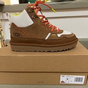 UGG BOOTS